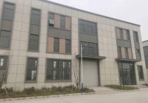 苏州横泾东太湖路木东路东公交车站吴中横泾450平可钣金加加工仓储采光好交通方便厂房出租，优质产业载体